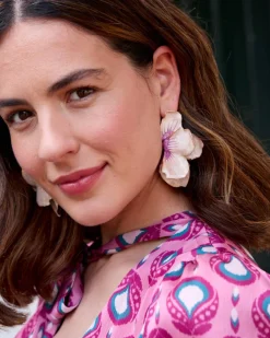 Joaillerie-Polin et moi Boucles d’oreilles en pierre d’hibiscus blanc