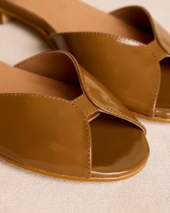 Sandales-Polin et moi Sandale plate camel CHAMEAU